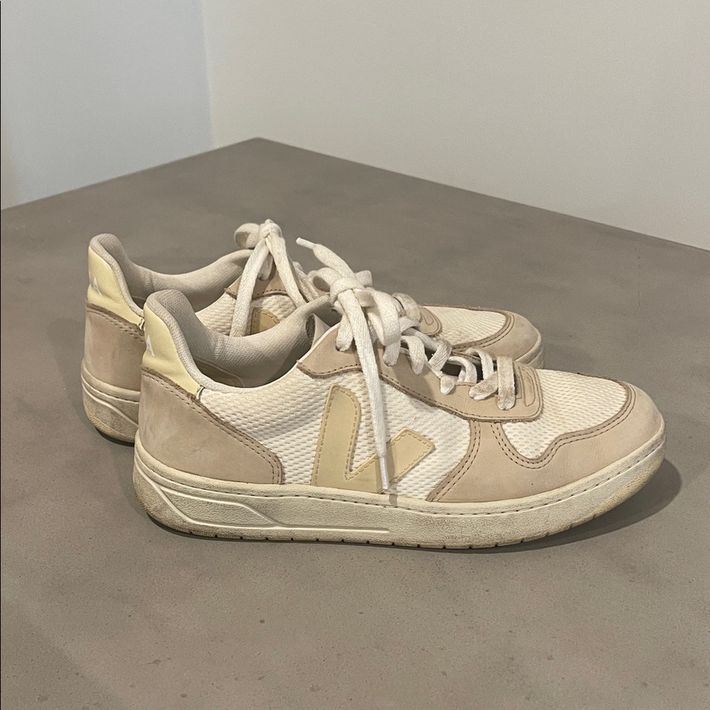 Veja V-10 White and Tan Sneakers
